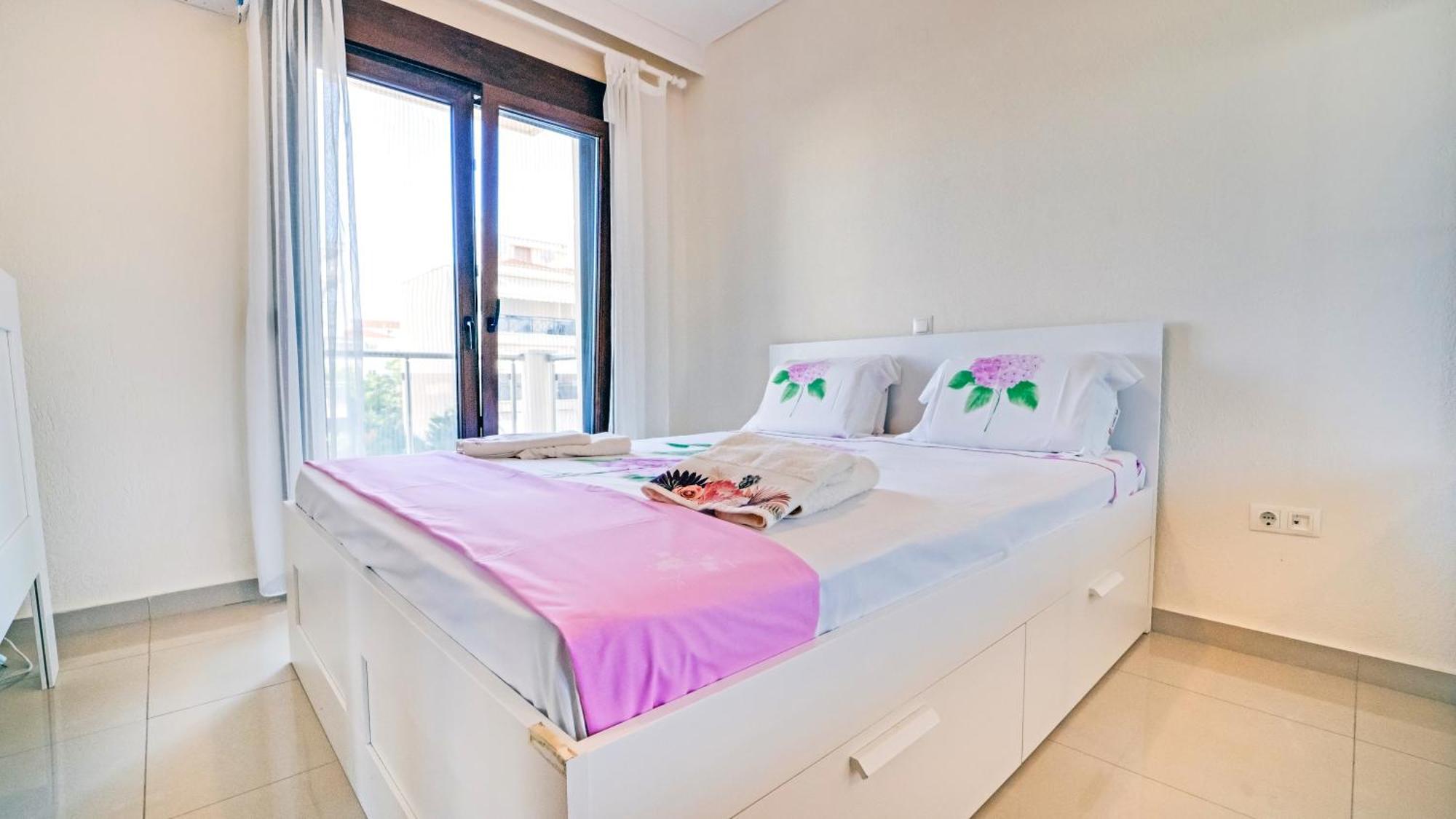 Luxury And Sunny Apartment 250 Mts From The Beach!! Peraía Exterior foto
