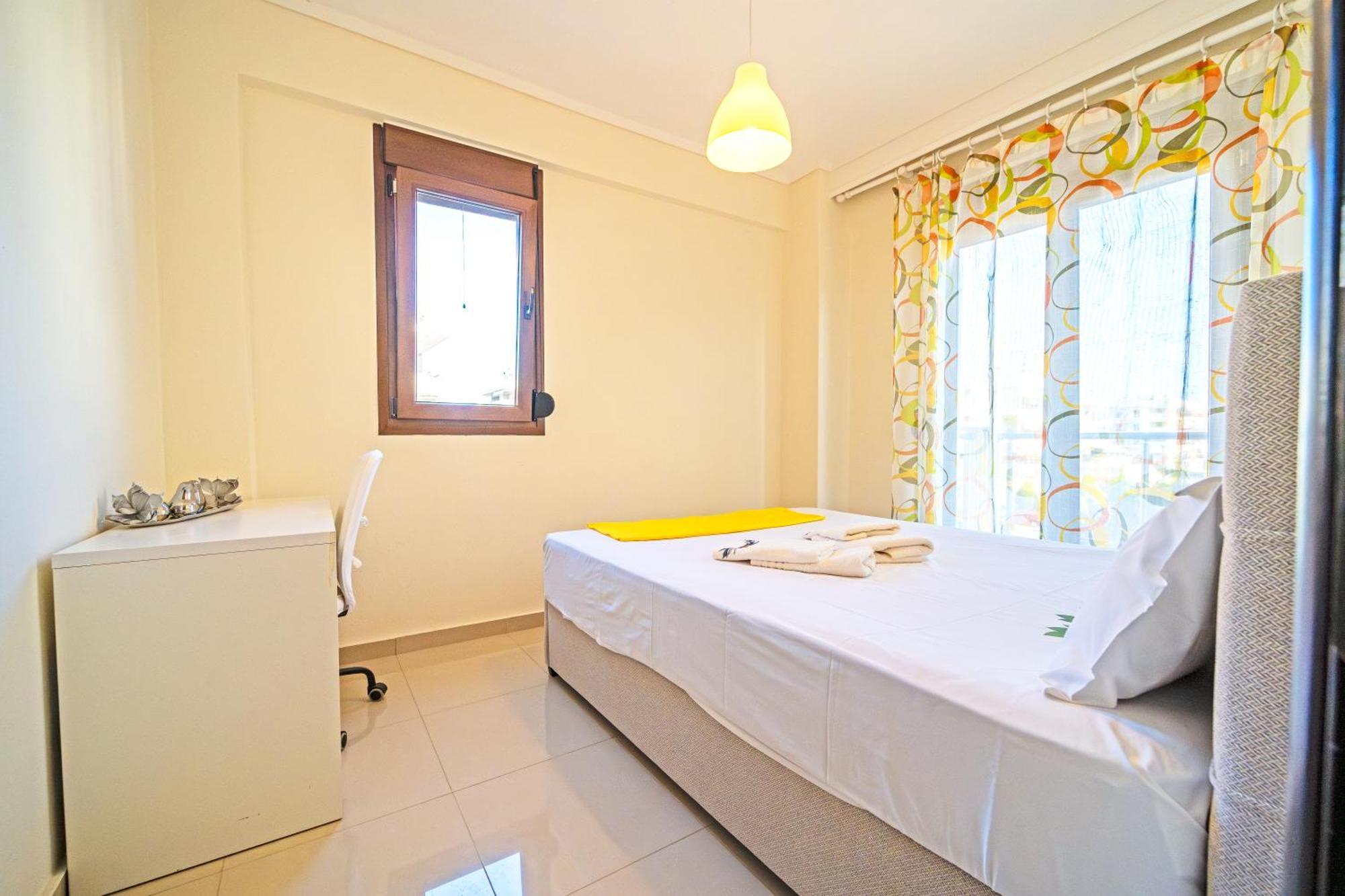 Luxury And Sunny Apartment 250 Mts From The Beach!! Peraía Exterior foto